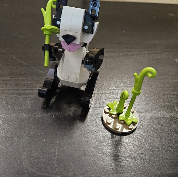 Panda Lego - Picture 3 of 4